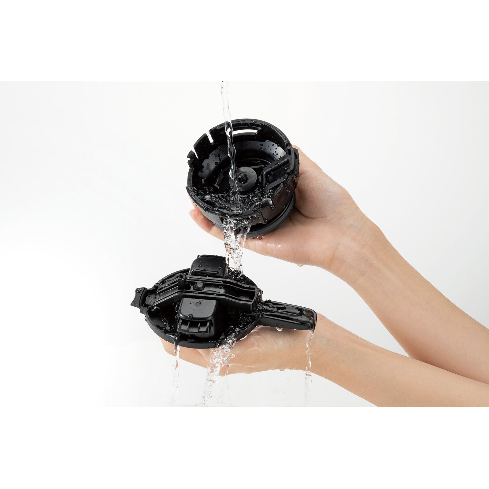 Hario - V60 Insulated Stainless Steel Thermal Server PLUS 800 (Black)