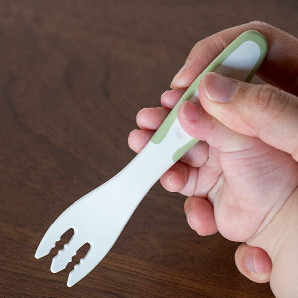 Richell - T.L.I Stage 3 Baby Self Feeding Spoon and Fork Set Baby Spoon and Fork 4973655215548 CherryAffairs
